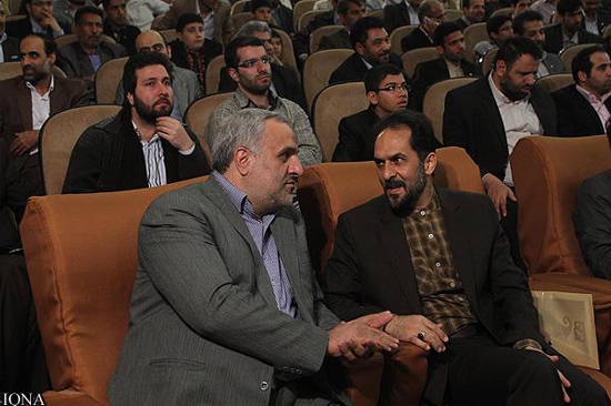 گزارش تصویری / مراسم اختتامیه سومین دوره مسابقه تلویزیونی اسرا گزارش تصویری / مراسم اختتامیه سومین دوره مسابقه تلویزیونی اسرا