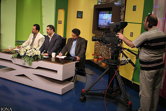 گزارش تصویری پشت صحنه برنامه تلویزیونی اسراء شبکه قرآن و معارف سیما گزارش تصویری / پشت صحنه برنامه تلویزیونی اسراء شبکه قرآن و معارف سیما