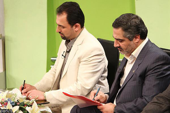 گزارش تصویری پشت صحنه برنامه تلویزیونی اسراء شبکه قرآن و معارف سیما گزارش تصویری / پشت صحنه برنامه تلویزیونی اسراء شبکه قرآن و معارف سیما