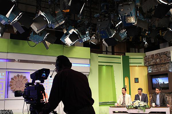 گزارش تصویری پشت صحنه برنامه تلویزیونی اسراء شبکه قرآن و معارف سیما گزارش تصویری / پشت صحنه برنامه تلویزیونی اسراء شبکه قرآن و معارف سیما