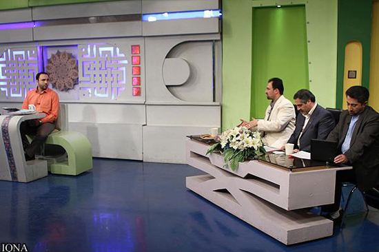 گزارش تصویری پشت صحنه برنامه تلویزیونی اسراء شبکه قرآن و معارف سیما گزارش تصویری / پشت صحنه برنامه تلویزیونی اسراء شبکه قرآن و معارف سیما