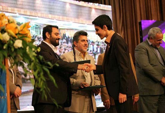 مراسم اختتامیه سومین دوره مسابقات تلویزیونی قرآنی 'اسراء' برگزار شد / 90 درصد مخاطبان از نحوه برپایی این برنامه رضایت داشتهاند + گزارش تصویری مراسم اختتامیه سومین دوره مسابقات تلویزیونی قرآنی 'اسراء' برگزار شد / 90 درصد مخاطبان از نحوه برپایی این برنامه رضایت داشتهاند + گزارش تصویری