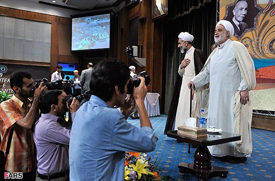 گزارش تصویری همایش پنجاه و یکمین سال جایزه بنیاد البرز گزارش تصویری / همایش پنجاه و یکمین سال جایزه بنیاد البرز