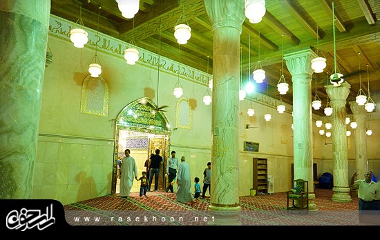 گزارش تصویری / مرقد مطهر حضرت مسلم ابن عقیل ( علیه السلام ) سفیر سید الشهداء (علیه السلام ) در مسجد کوفه