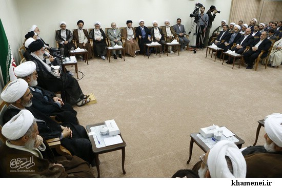 گزارش تصویری / دیدار رئیس و مسئولان قوه قضائیه با رهبر معظم انقلاب اسلامی / در نخستین روز از هفته قوه قضائیه، رئیس و مسئولان دستگاه قضایی صبح امروز با امام خامنه ای رهبر معظم انقلاب اسلامی دیدار کردند.