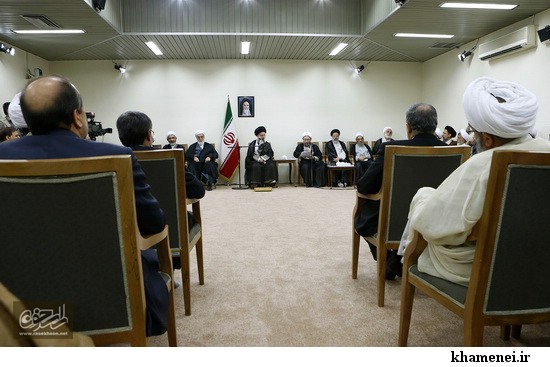 گزارش تصویری / دیدار رئیس و مسئولان قوه قضائیه با رهبر معظم انقلاب اسلامی / در نخستین روز از هفته قوه قضائیه، رئیس و مسئولان دستگاه قضایی صبح امروز با امام خامنه ای رهبر معظم انقلاب اسلامی دیدار کردند.