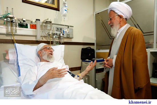 عیادت آیت‌الله العظمی جوادی آملی از رهبر معظم انقلاب + فیلم و تصاویر