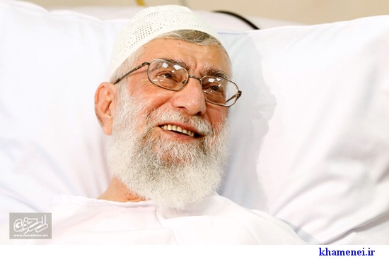 عیادت آیت‌الله العظمی جوادی آملی از رهبر معظم انقلاب + فیلم و تصاویر