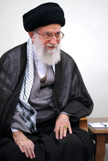 گزارش تصویری / دیدار اعضای شورای‌ عالی فضای مجازی با مقام معظم رهبری / اعضای شورای عالی فضای مجازی روز دوشنبه با امام خامنه ای رهبر معظم انقلاب اسلامی دیدار کردند.