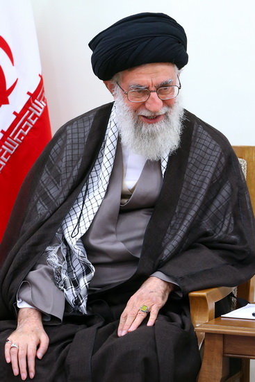 گزارش تصویری / دیدار اعضای شورای‌ عالی فضای مجازی با مقام معظم رهبری / اعضای شورای عالی فضای مجازی روز دوشنبه با امام خامنه ای رهبر معظم انقلاب اسلامی دیدار کردند.