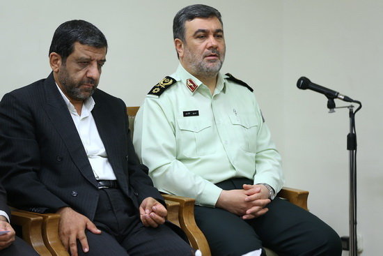 گزارش تصویری / دیدار اعضای شورای‌ عالی فضای مجازی با مقام معظم رهبری / اعضای شورای عالی فضای مجازی روز دوشنبه با امام خامنه ای رهبر معظم انقلاب اسلامی دیدار کردند.