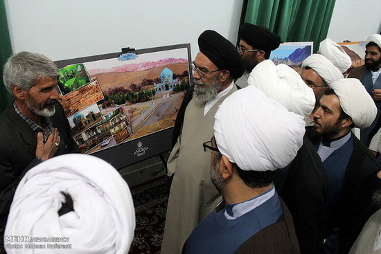 گزارش تصویری / آئین غبار روبی امامزاده حسین بن موسی کاظم (ع) / مراسم غبار روبی امامزاده حسین بن موسی کاظم (ع) و افتتاحیه کنگره ملی امامزادگان با محوریت حسین بن موسی الکاظم روز سه شنبه با حضور حجت الاسلام علی محمدی نماینده ولی فقیه و رئیس سازمان اوقاف و امور خیریه در طبس برگزار شد.