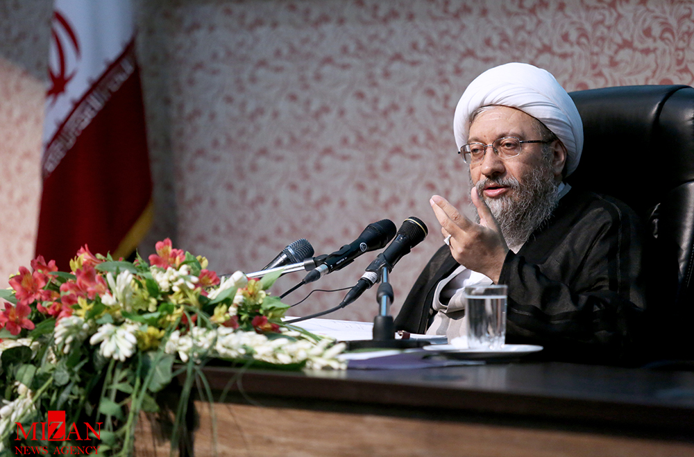 گزارش تصویری / اولین همایش ملی صیانت از وقف با حضور رئیس قوه قضاییه - مشهد / نخستین همایش ملی صیانت از وقف با رویکرد تثبیت مالکیت موقوفات و اراضی ملی با حضور رئیس قوه قضاییه، نماینده ولی فقیه و رئیس سازمان اوقاف و روسای سازمان ثبت اسناد و املاک و سازمان جنگل ها صبح امروز در مشهد مقدس آغاز شد.