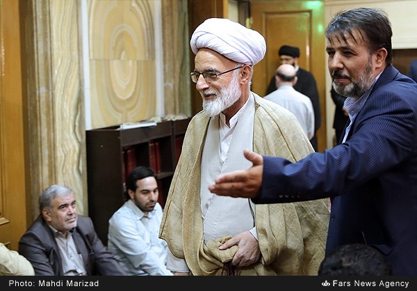 گزارش تصویری / مراسم اولین سالگرد ارتحال آیت‌الله خزعلی / مراسم اولین سالگرد ارتحال آیت‌الله «ابوالقاسم خزعلی» عضو فقید مجلس خبرگان و رئیس فقید بنیاد بین‌المللی غدیر عصر شنبه (بیست‌وهفتم شهریور) در مسجد امام صادق(ع) برگزار شد.