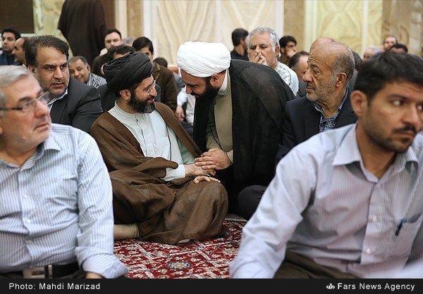 گزارش تصویری / مراسم اولین سالگرد ارتحال آیت‌الله خزعلی / مراسم اولین سالگرد ارتحال آیت‌الله «ابوالقاسم خزعلی» عضو فقید مجلس خبرگان و رئیس فقید بنیاد بین‌المللی غدیر عصر شنبه (بیست‌وهفتم شهریور) در مسجد امام صادق(ع) برگزار شد.