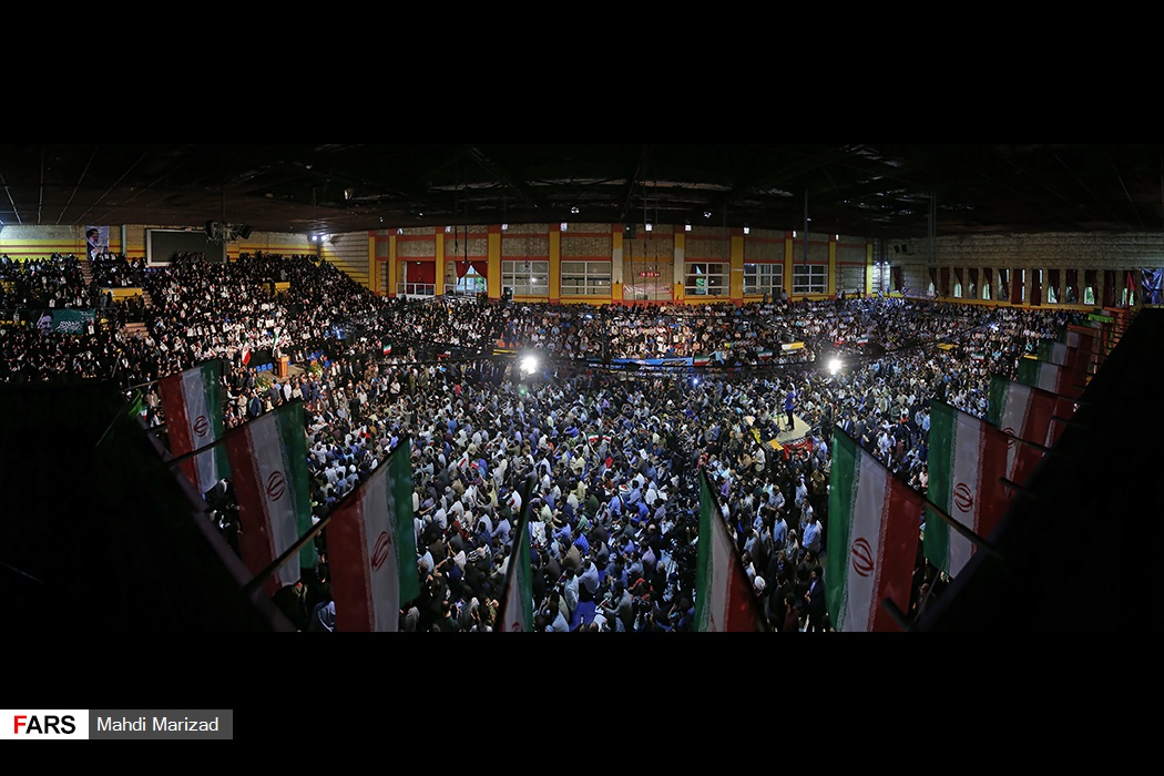 گزارش تصویری / همایش های انتخاباتی نامزدهای انتخابات ریاست جمهوری / همایش انتخاباتی سیدمصطفی میرسلیم در موسسه رفاه، اولین همایش انتخاباتی آیت‌الله رئیسی در سالن شهدای هفت تیر تهران و اولین گردهمایی جوانان حامی حجت‌الاسلام حسن روحانی در مجموعه فرهنگی اریکه ایرانیان تهران برگزار شد.