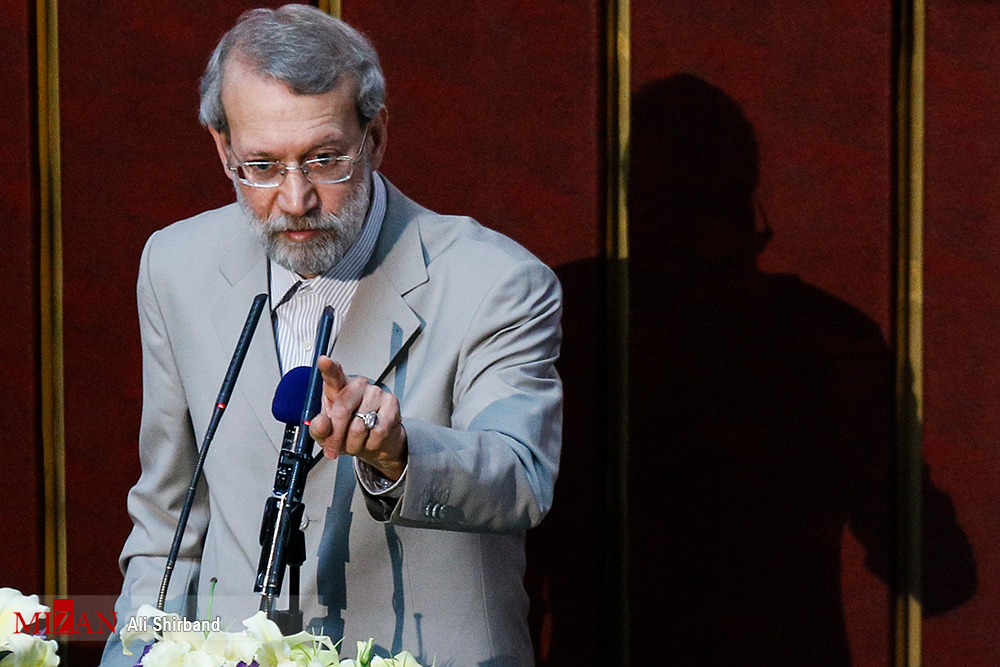 گزارش تصویری / یادواره 304ذشهید سپاه حفاظت انصارالمهدی با حضور رئیس مجلس / مراسم یادواره 304 شهید سپاه حفاظت انصارالمهدی روز پنج شنبه با حضور علی لاریجانی رییس مجلس شورای اسلامی در محل قدیم مجلس شورای اسلامی برگزار شد.