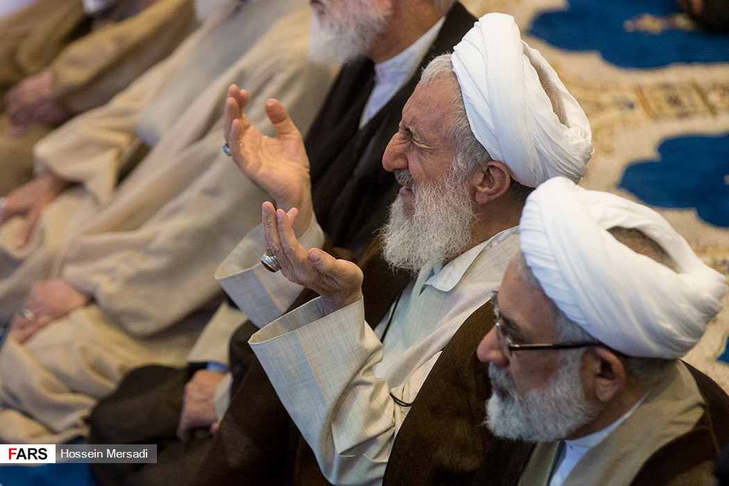 گزارش تصویری / نماز جمعه تهران - ۱۲ خرداد ۱۳۹۶ / نماز جمعه دوازدهم خرداد به امامت آیت الله امامی کاشانی در دانشگاه تهران برگزار شد.