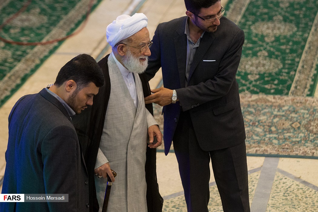 گزارش تصویری / نماز جمعه تهران - ۱۲ خرداد ۱۳۹۶ / نماز جمعه دوازدهم خرداد به امامت آیت الله امامی کاشانی در دانشگاه تهران برگزار شد.