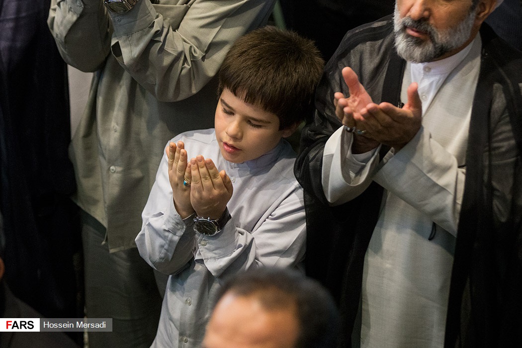 گزارش تصویری / نماز جمعه تهران - ۱۲ خرداد ۱۳۹۶ / نماز جمعه دوازدهم خرداد به امامت آیت الله امامی کاشانی در دانشگاه تهران برگزار شد.