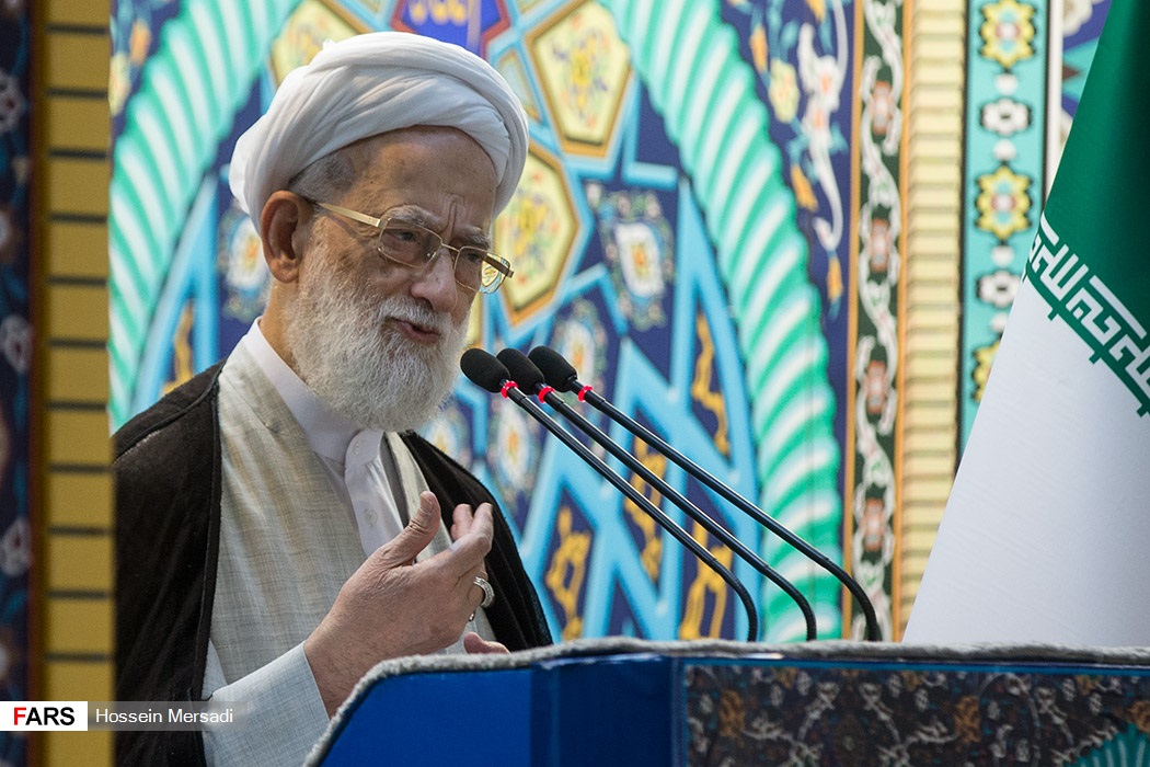 گزارش تصویری / نماز جمعه تهران - ۱۲ خرداد ۱۳۹۶ / نماز جمعه دوازدهم خرداد به امامت آیت الله امامی کاشانی در دانشگاه تهران برگزار شد.