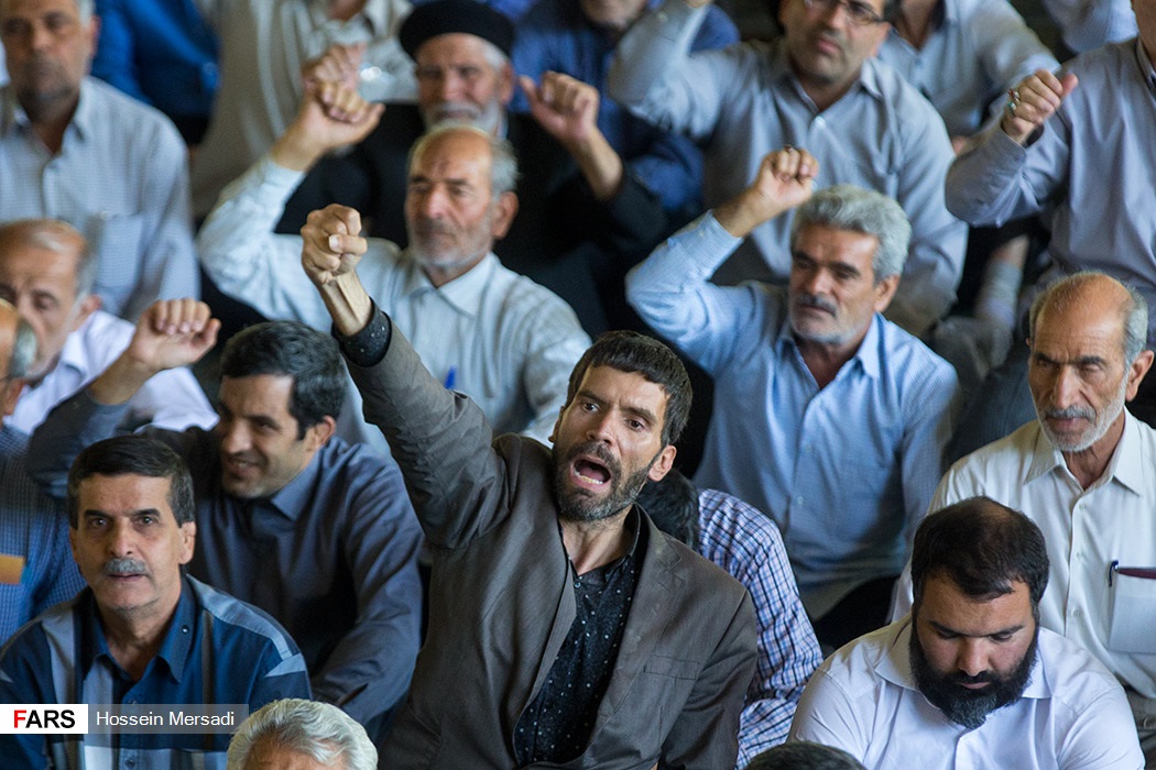 گزارش تصویری / نماز جمعه تهران - ۱۲ خرداد ۱۳۹۶ / نماز جمعه دوازدهم خرداد به امامت آیت الله امامی کاشانی در دانشگاه تهران برگزار شد.