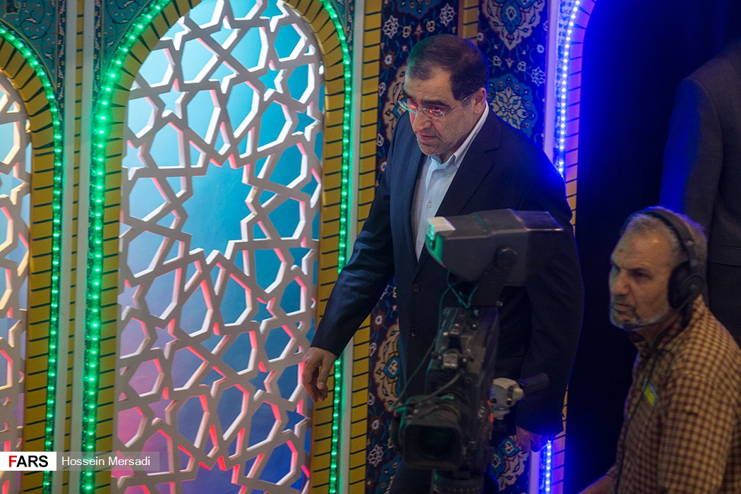 گزارش تصویری / نماز جمعه تهران - ۱۲ خرداد ۱۳۹۶ / نماز جمعه دوازدهم خرداد به امامت آیت الله امامی کاشانی در دانشگاه تهران برگزار شد.