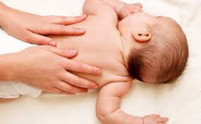 ماساژ درمانی کودکان ماساژ درمانی کودکان