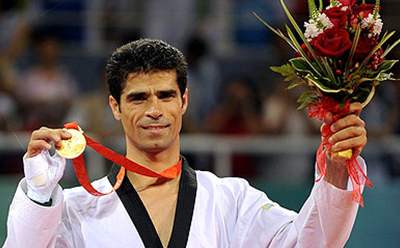 خدای مردم بم، به ساعی طلا داد خدای مردم بم، به ساعی طلا داد