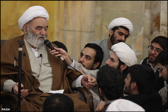 گزارش تصویری مرحوم آیتالله عزیزالله خوشوقت، مجتهد و استاد اخلاق گزارش تصویری / مرحوم آیتالله عزیزالله خوشوقت، مجتهد و استاد اخلاق