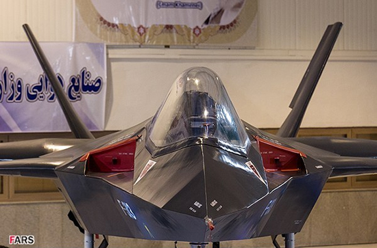 گزارش تصویری / رونمایی از جنگنده جدید ایرانی قاهر 313