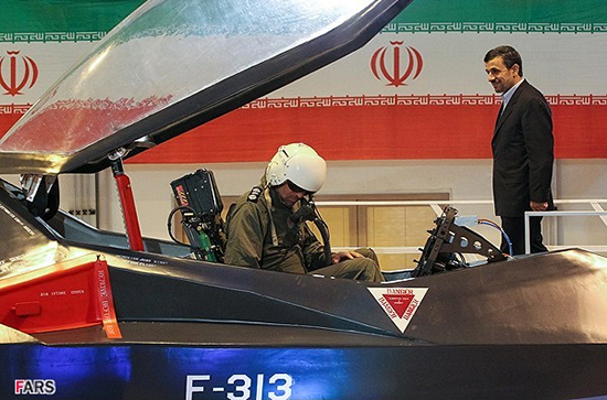 گزارش تصویری / رونمایی از جنگنده جدید ایرانی قاهر 313