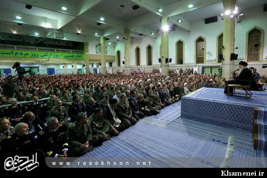 گزارش تصویری / دیدار جمعی از فرماندهان ارتش با فرمانده معظم کل قوا