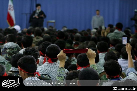 گزارش تصویری / دیدار جمعی از فرماندهان ارتش با فرمانده معظم کل قوا